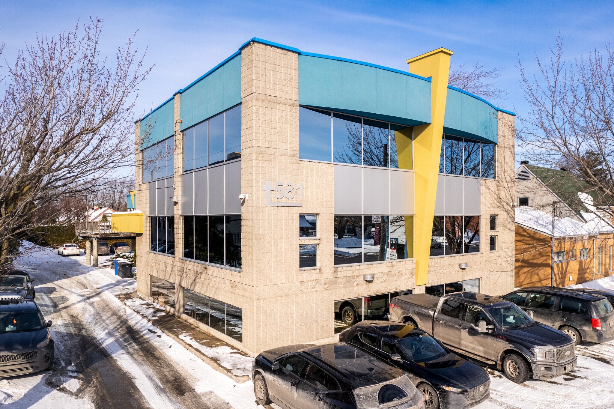 581 Rue Notre-Dame, Repentigny, QC for Sale