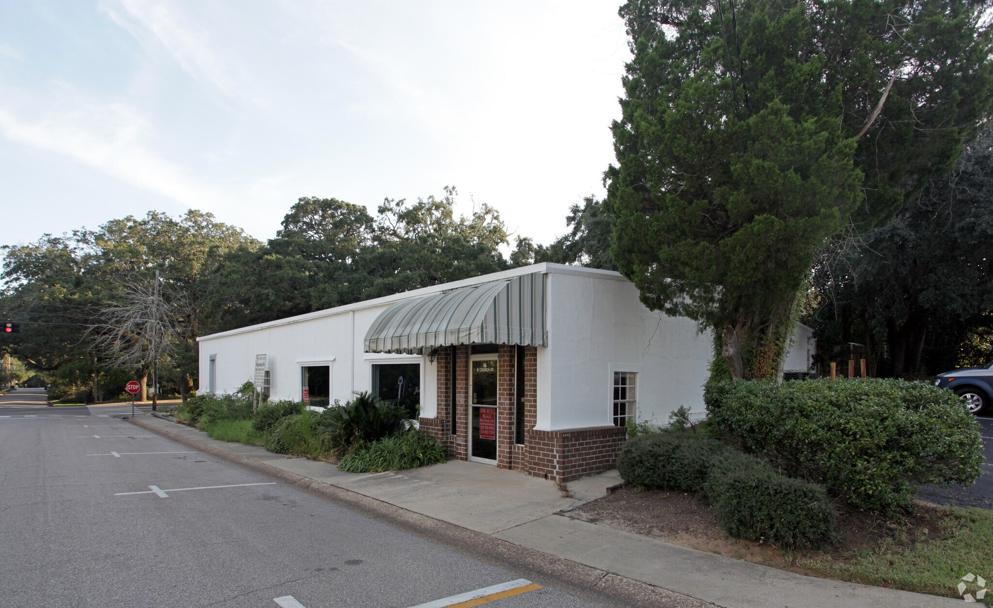 300 Magnolia Ave, Fairhope, AL for Rent