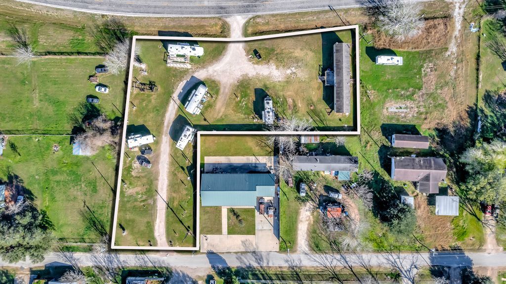 10537 FM616, Lolita, TX for Sale