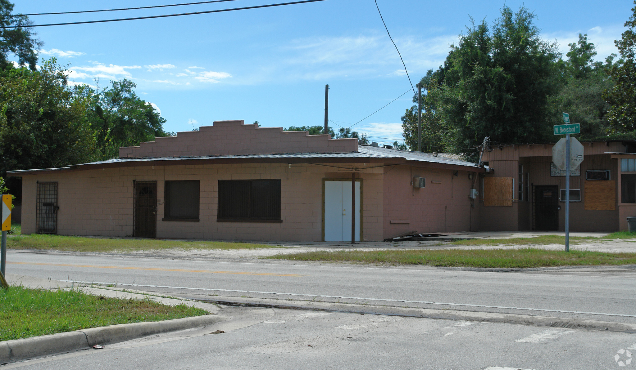 410 W Beresford Ave, Deland, FL for Sale