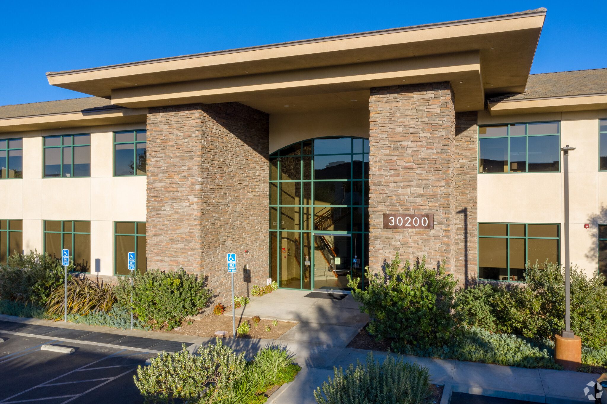 30200 Agoura Rd, Agoura Hills, CA for Sale