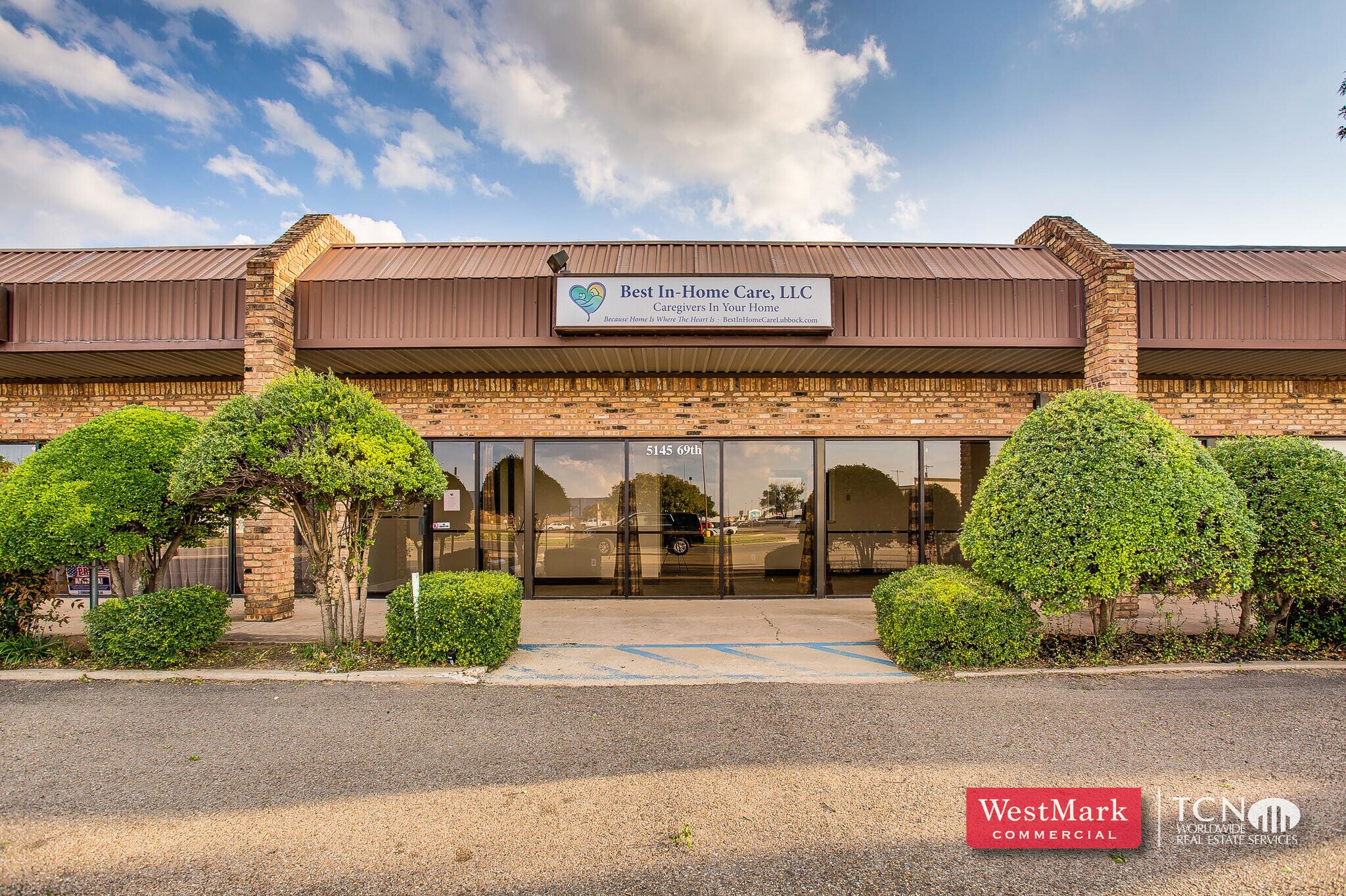 5139-5147 69th St, Lubbock, TX for Sale
