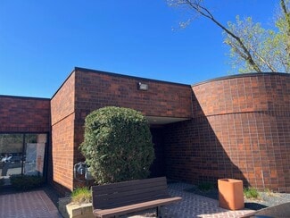 Edina, MN Office - 4950-4960 Lincoln Dr
