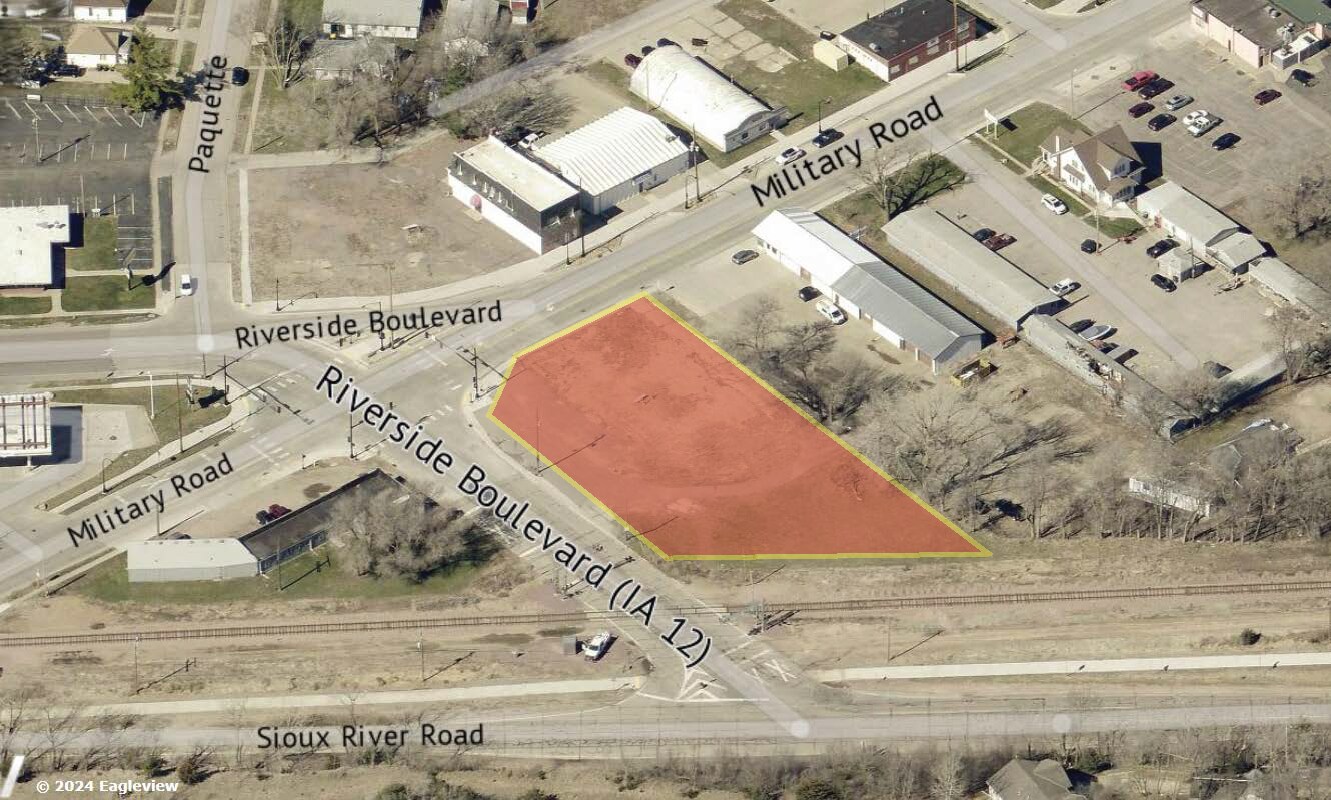 5129 Military Rd, Sioux City, IA for Sale