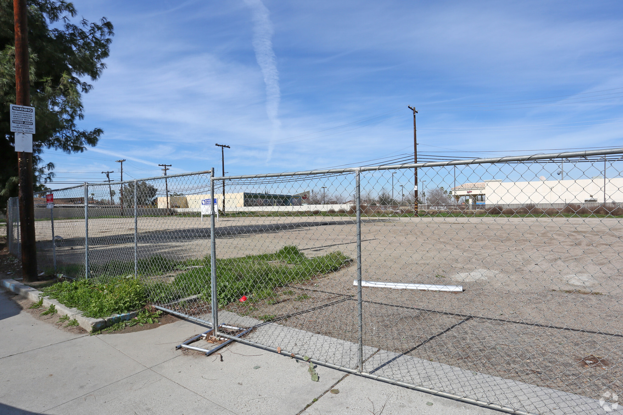 Julian Ave, Bakersfield, CA for Sale