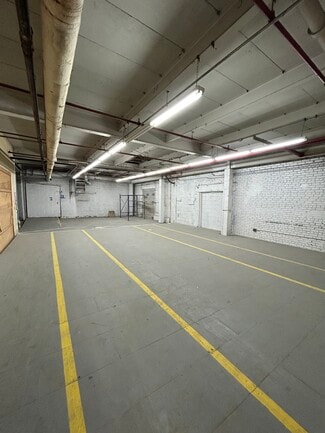 Brooklyn, NY Light Manufacturing - 18 Bay St