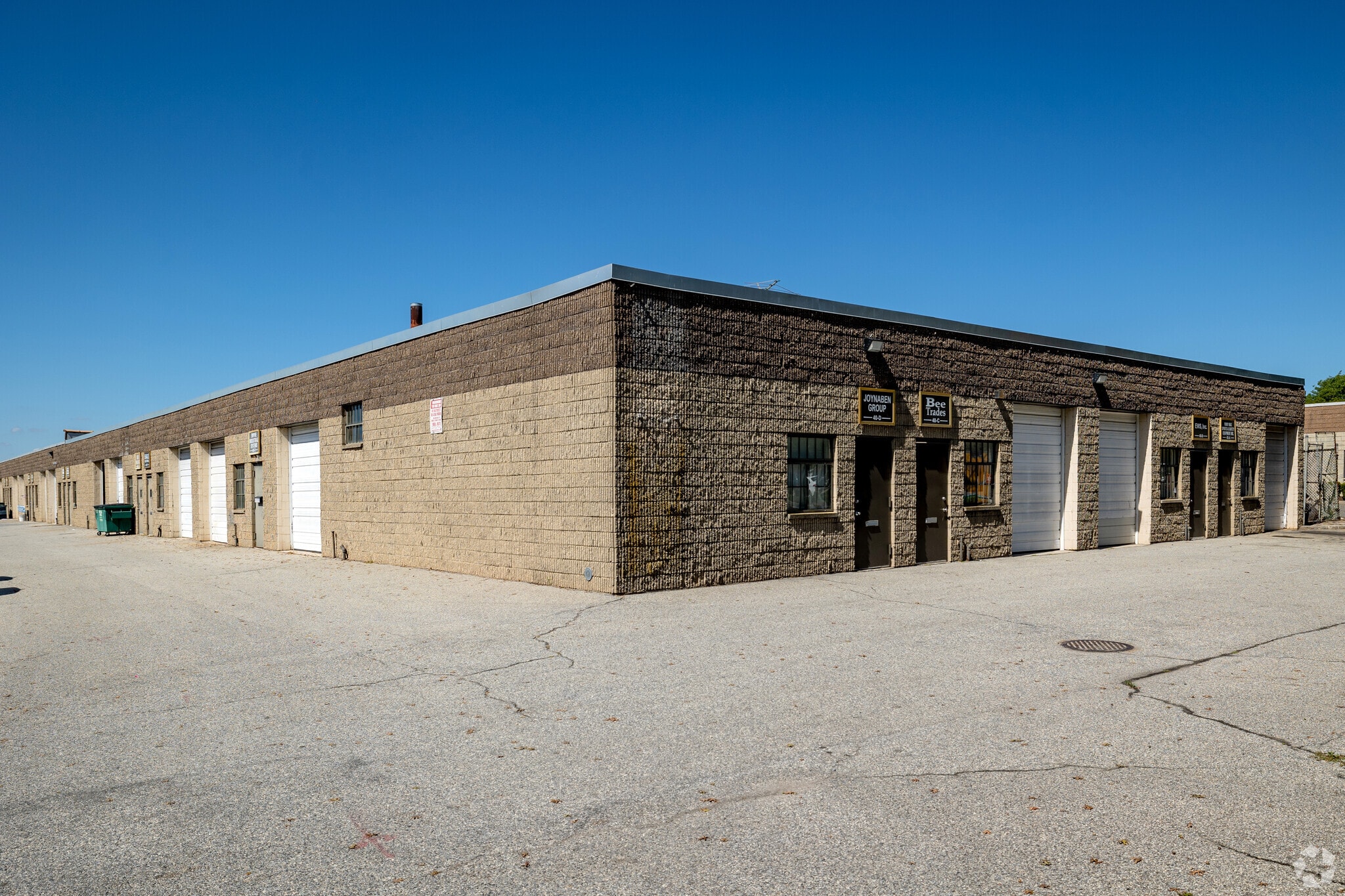 40 Corbin Ave, Bay Shore, NY for Rent