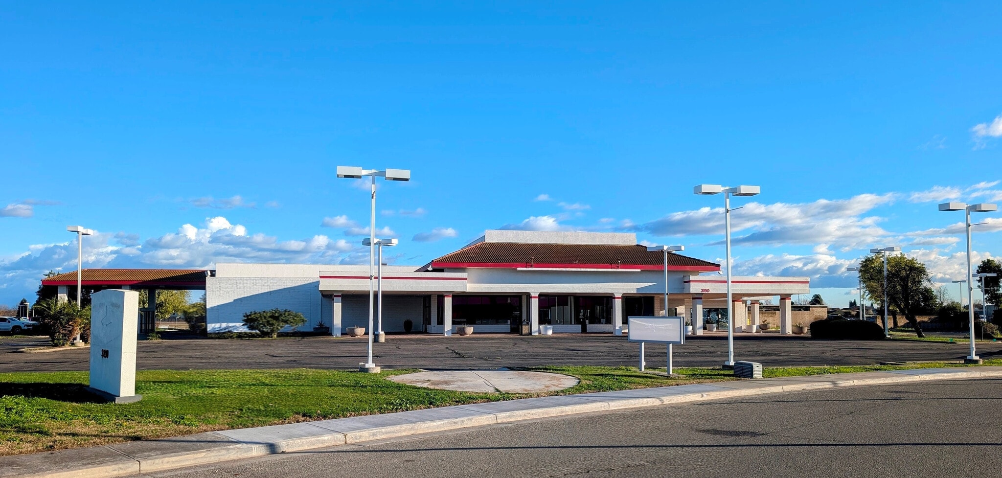 3190 Auto Center Cir, Stockton, CA for Sale