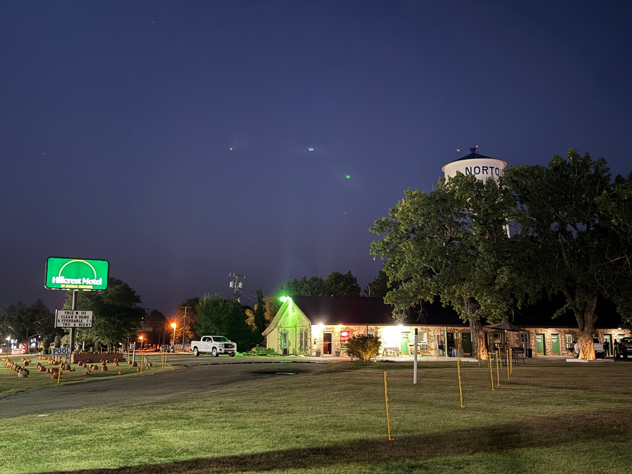 606 W Holme St, Norton, KS for Sale