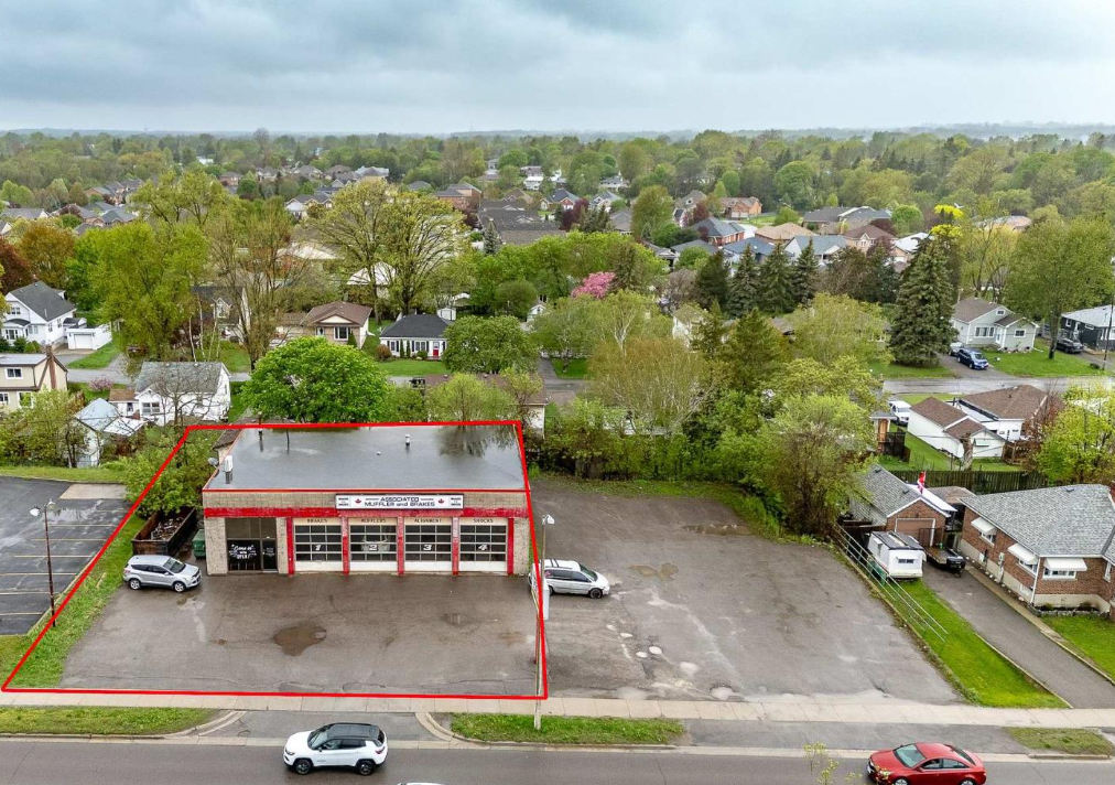 222 N Front St, Belleville, ON for Sale