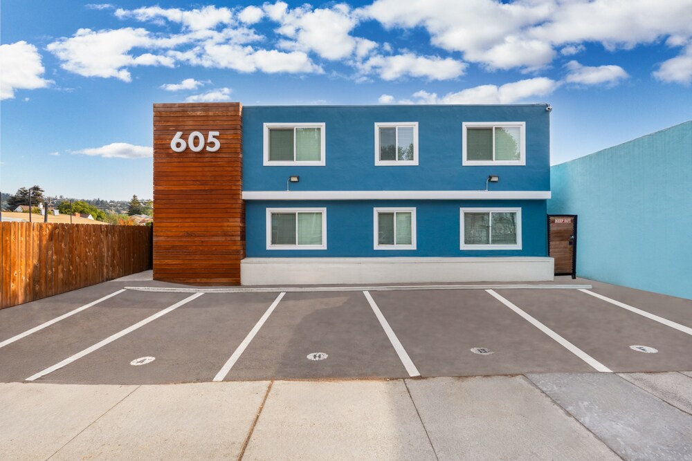 605 San Pablo Ave, Albany, CA for Sale