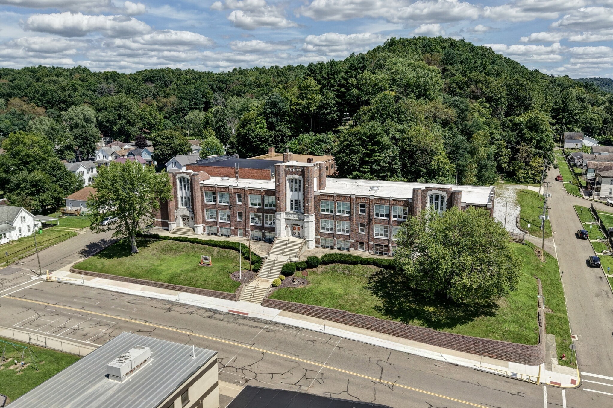 220 N 3rd St, Dennison, OH for Sale