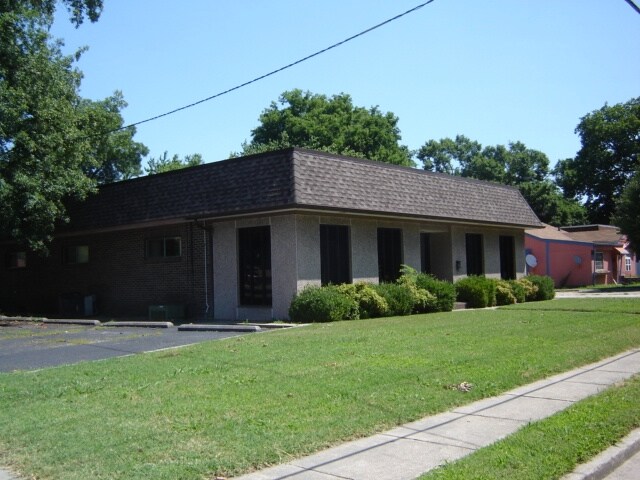 204 W North St, Sikeston, MO for Rent