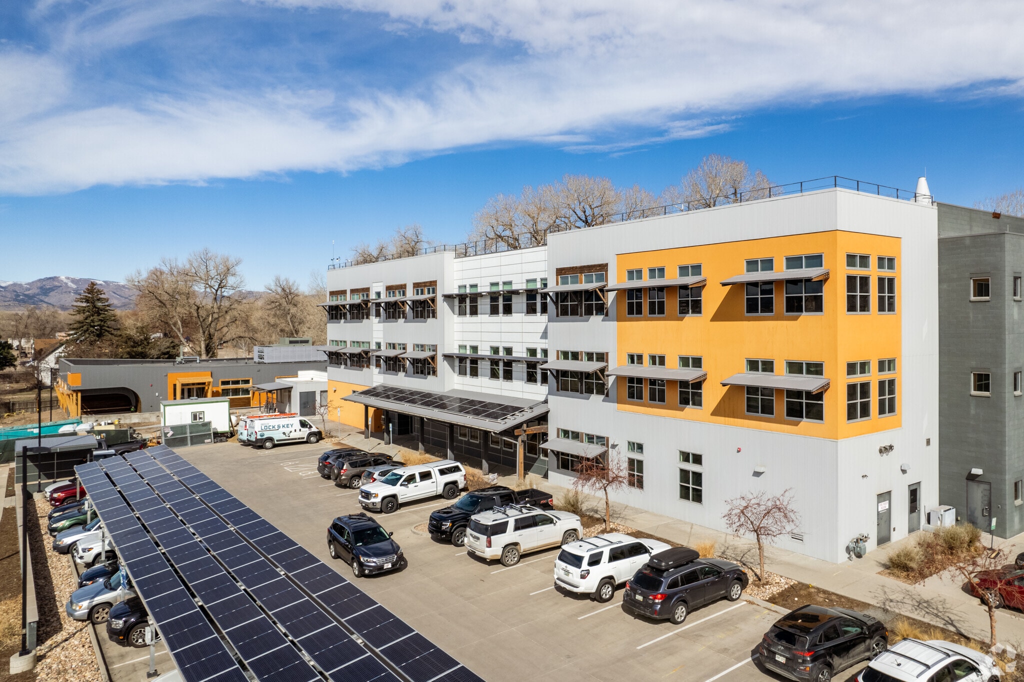 320 E Vine Dr, Fort Collins, CO for Rent
