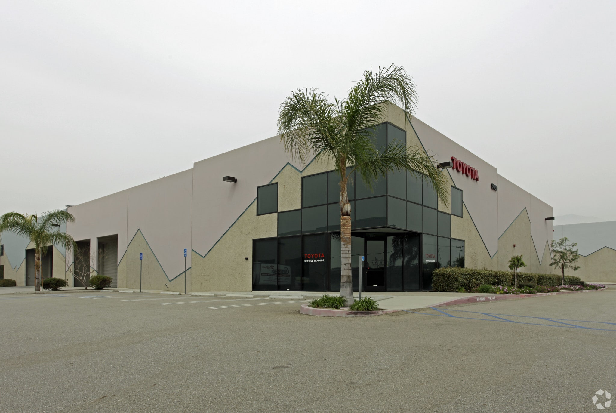 9050 Charles Smith Ave, Rancho Cucamonga, CA for Sale