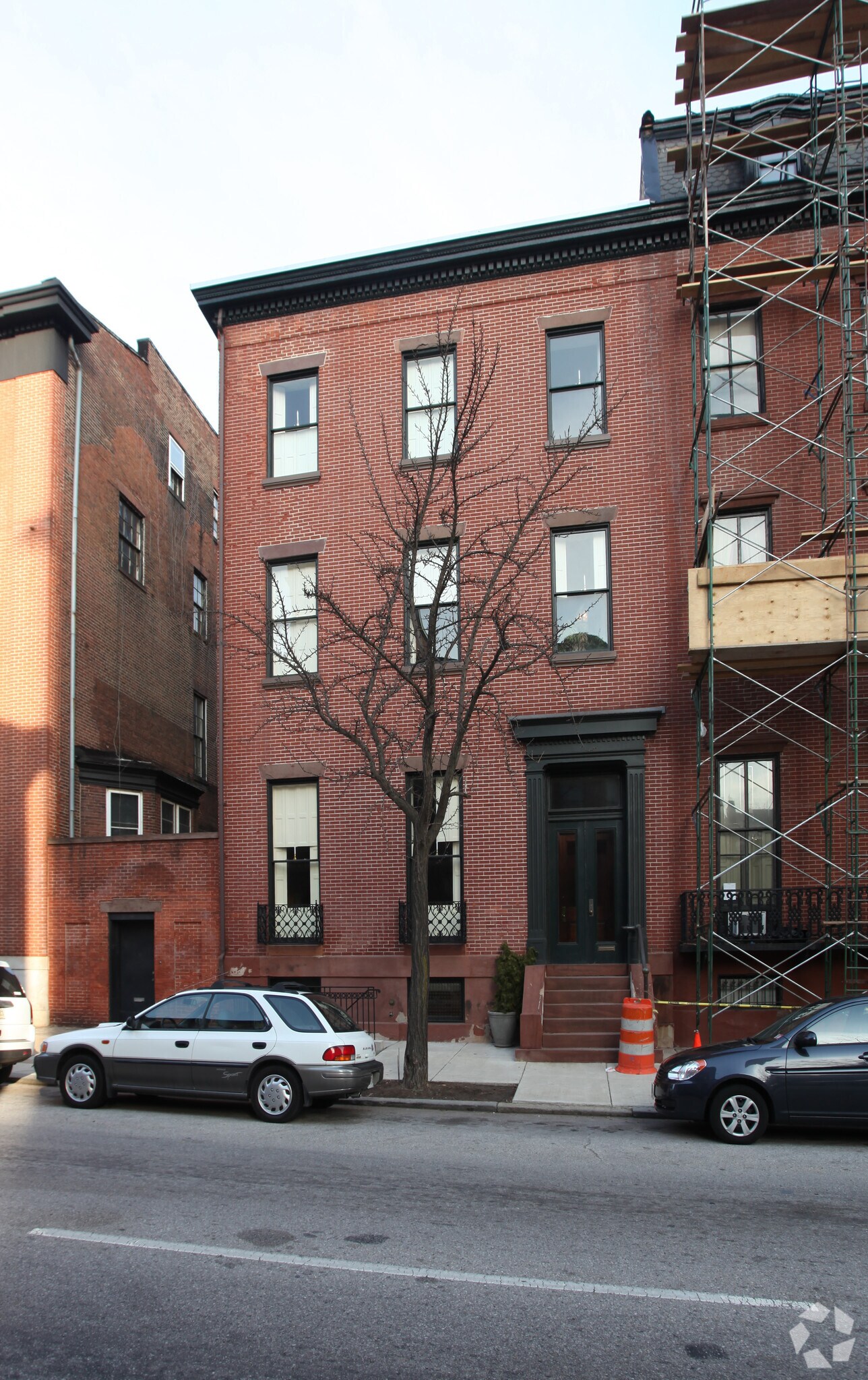 16 W Madison St, Baltimore, MD for Rent