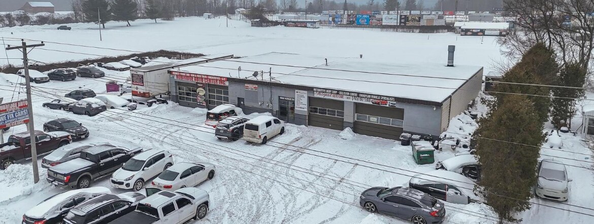 6938 Yonge St, Innisfil, ON for Sale
