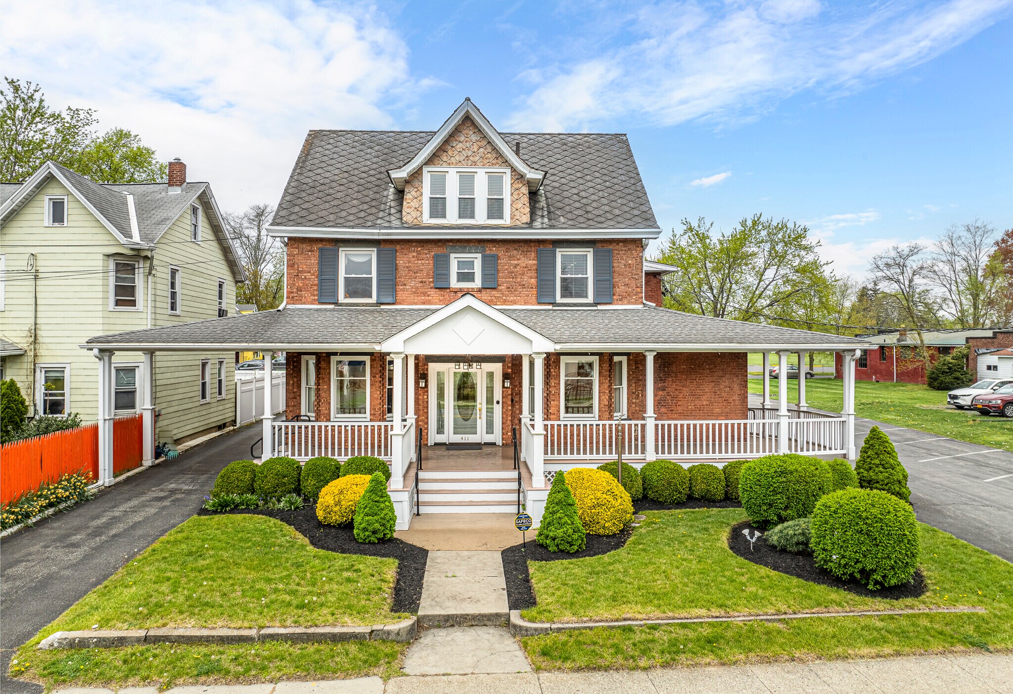 411 Albany Ave, Kingston, NY for Sale
