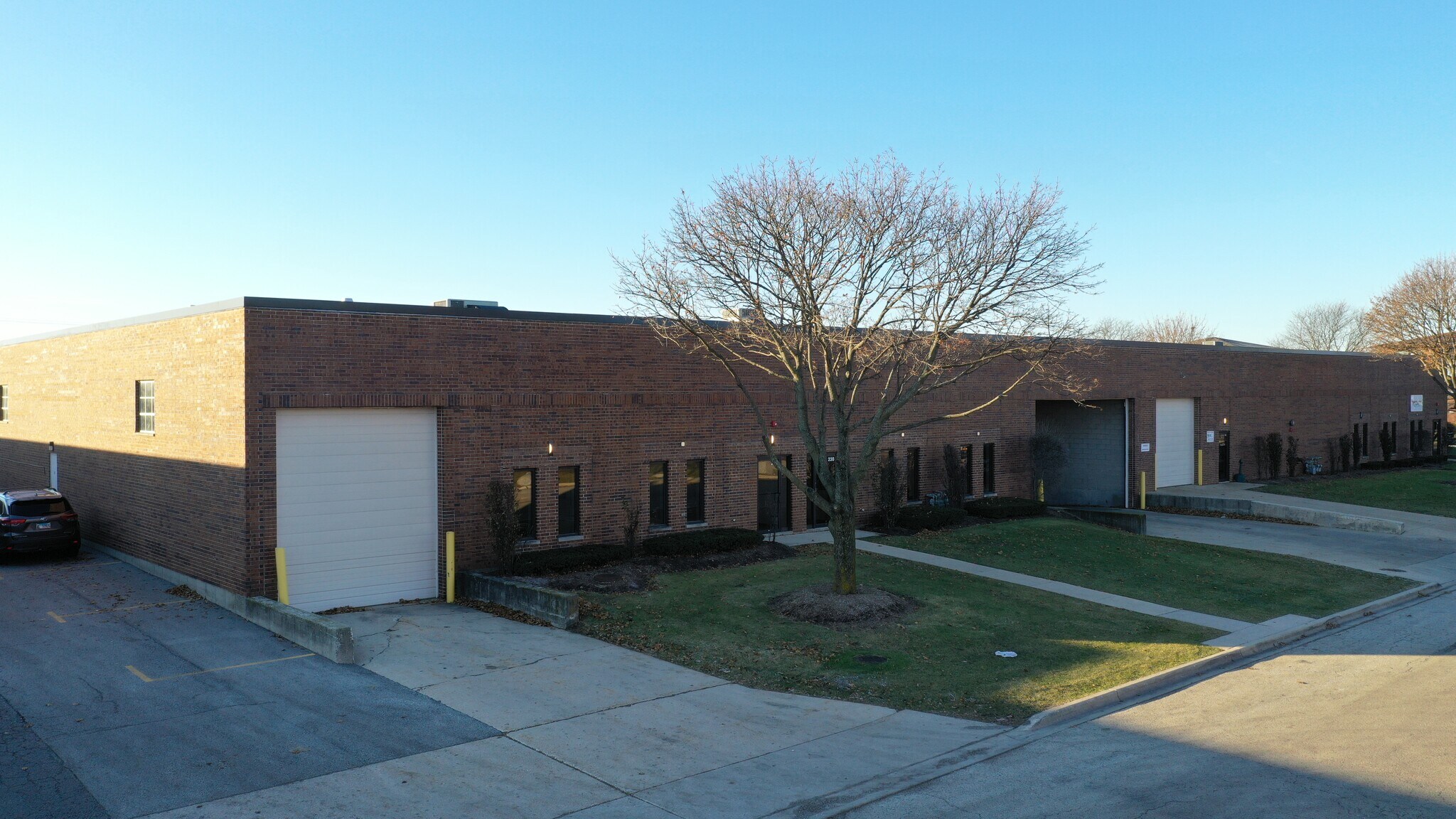236-244 William St, Bensenville, IL for Rent