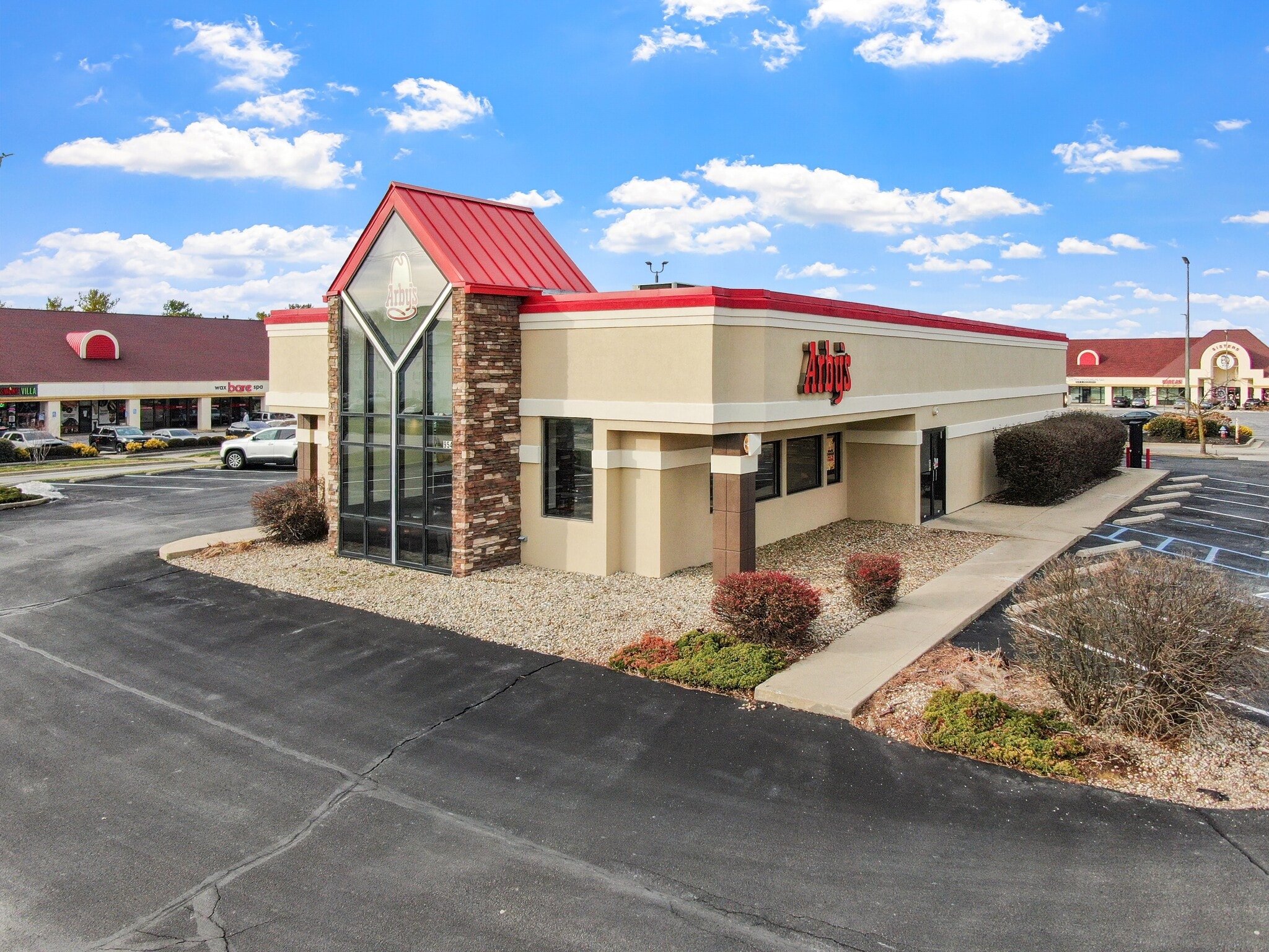 954 E Main St, Greenwood, IN for Sale