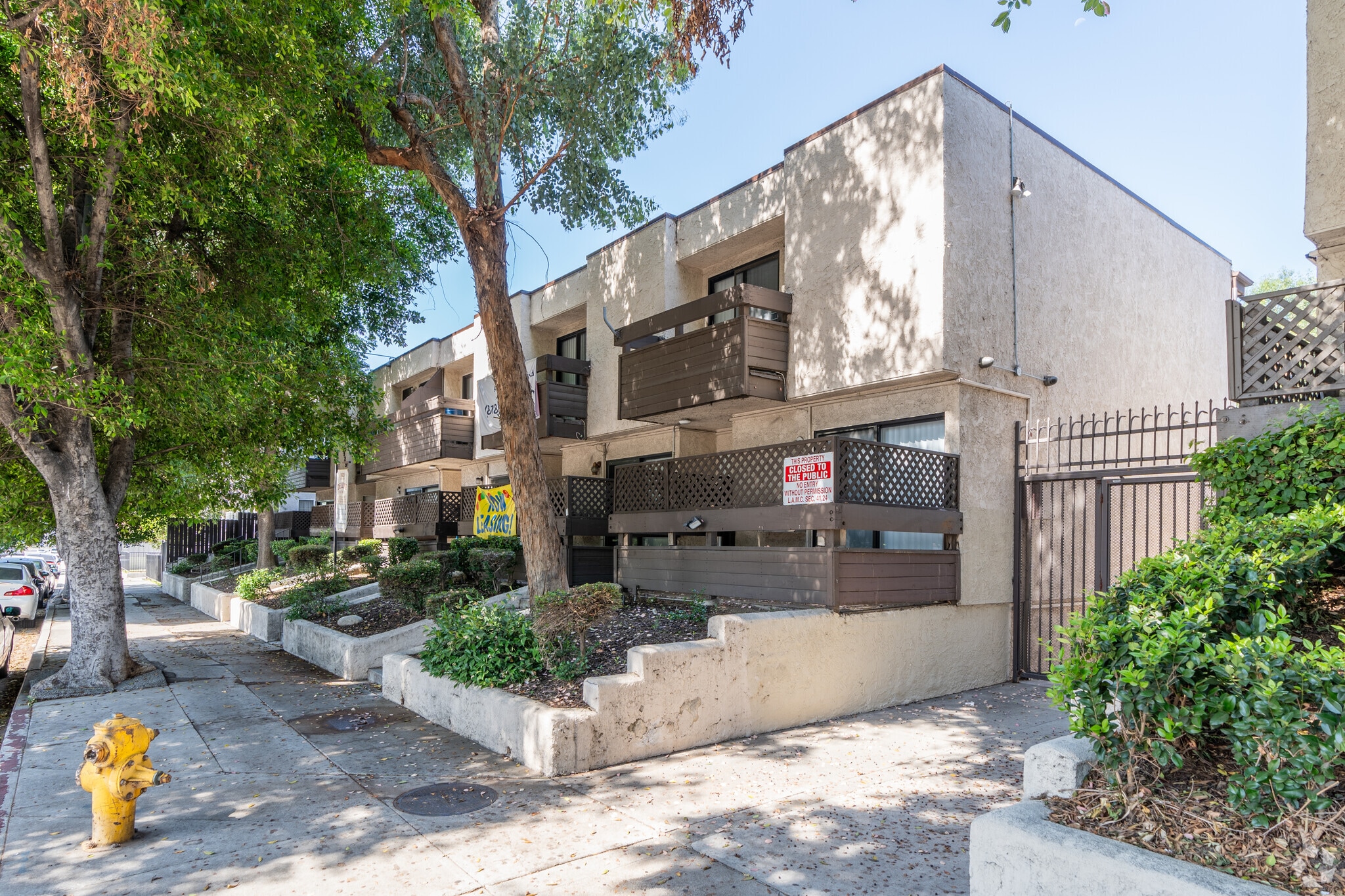 9929 Sepulveda Blvd, Mission Hills, CA for Sale