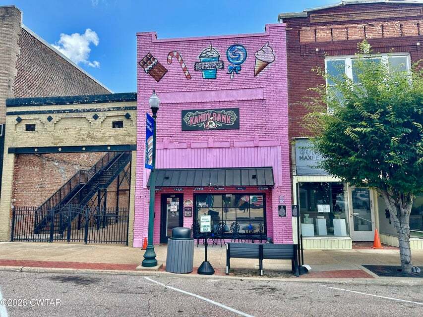1317 E Main St, Humboldt, TN for Sale