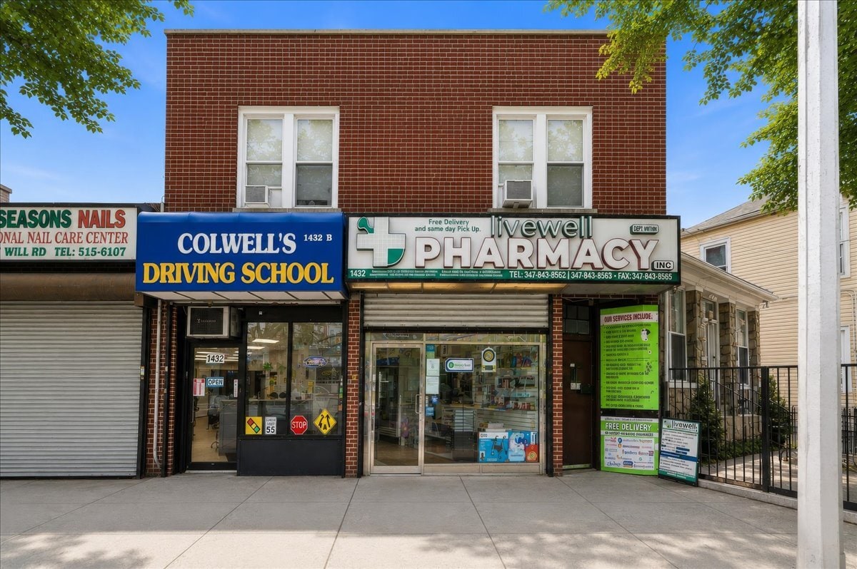 1432 E Gun Hill Rd, Bronx, NY for Sale
