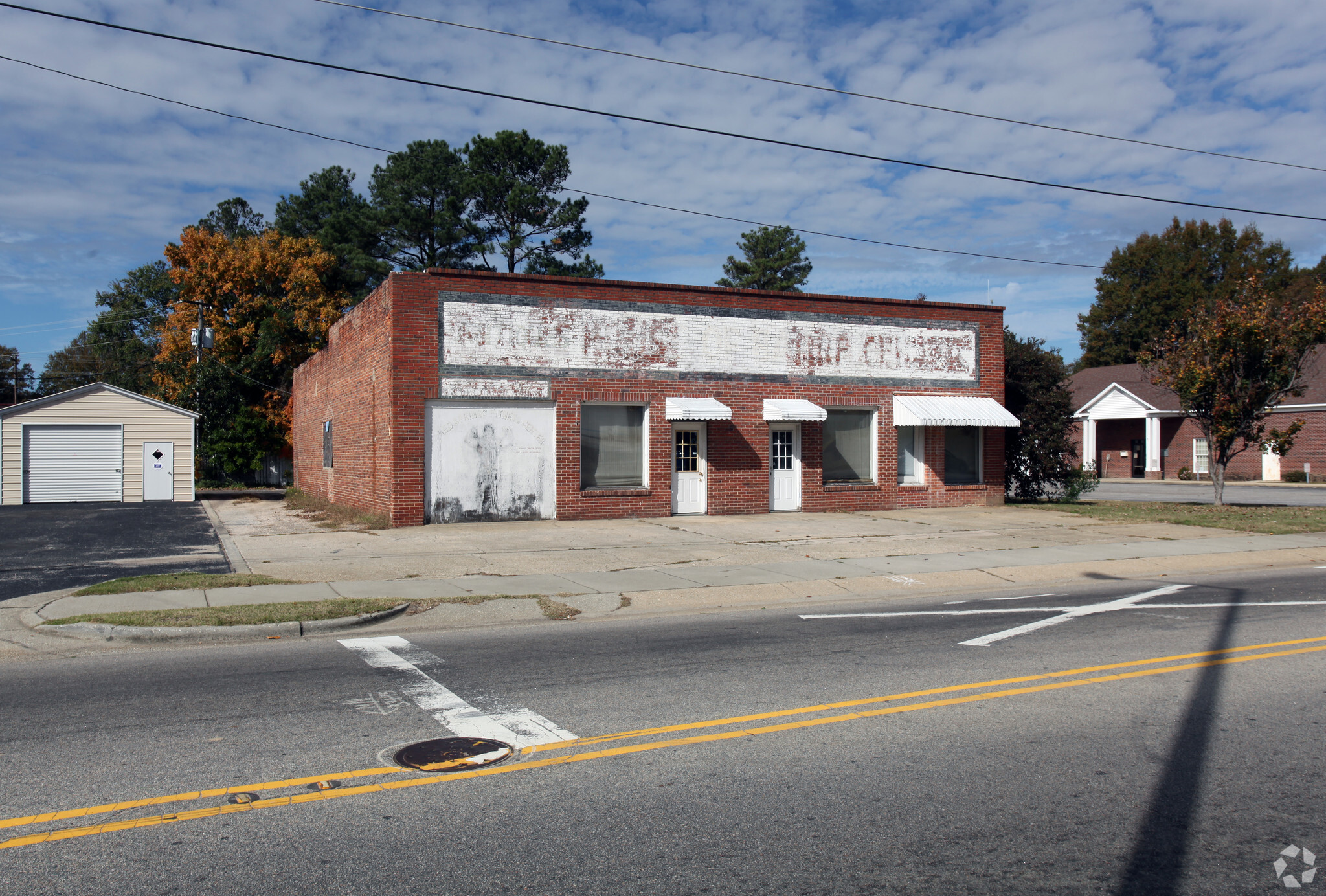 125 N Main St, Red Springs, NC for Sale