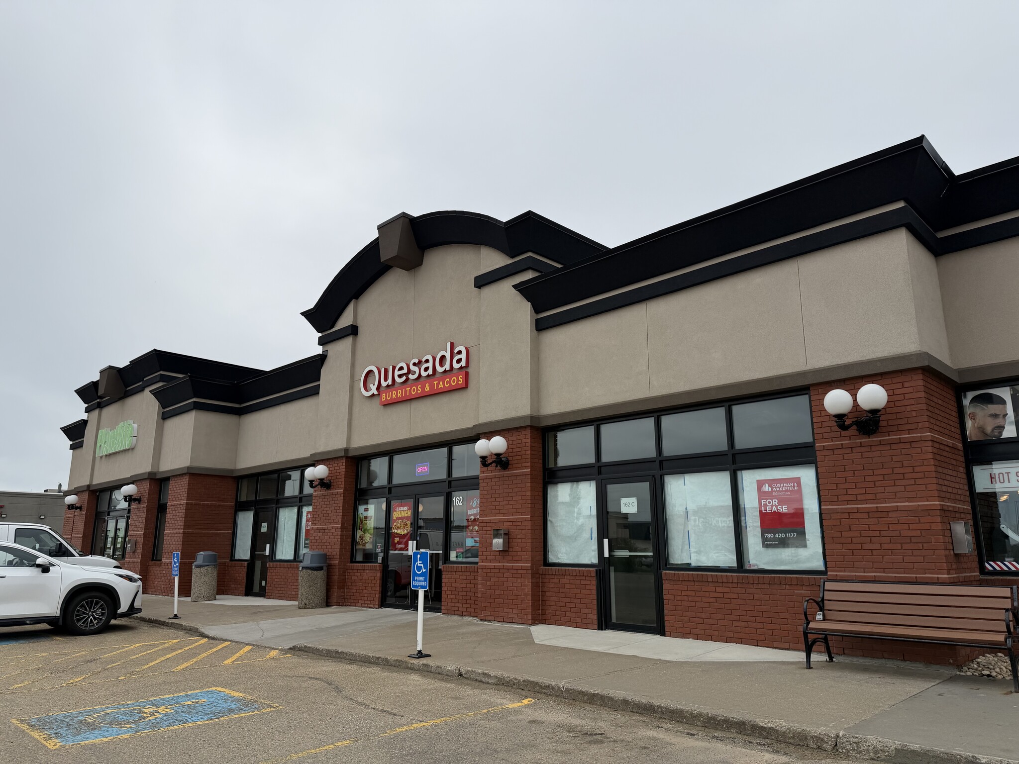 6800 48th Ave, Camrose, AB for Rent