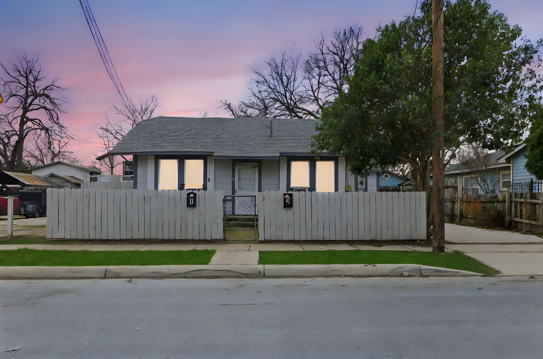 214 E Huff Ave, San Antonio, TX for Sale
