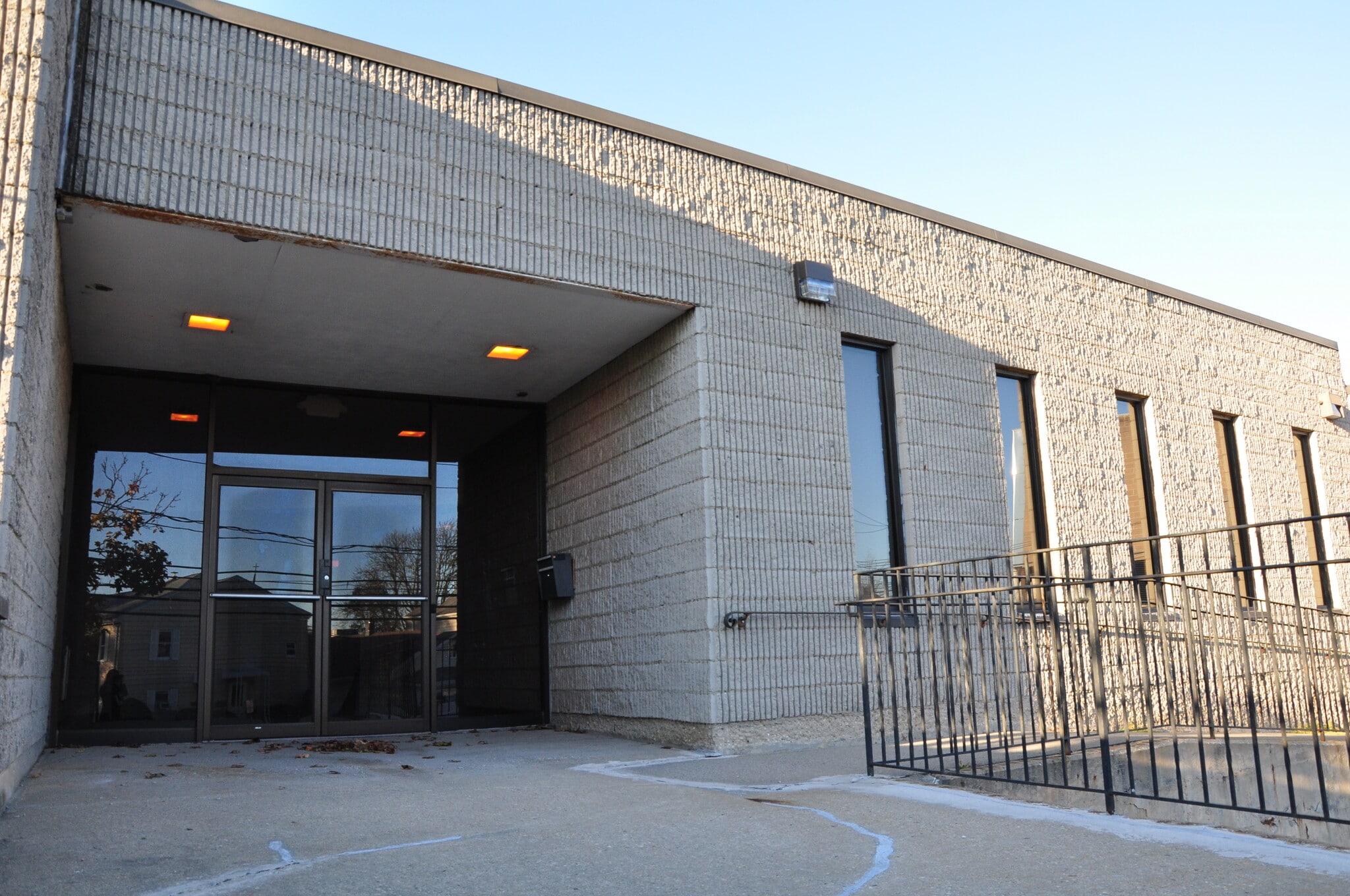 1 Barry Pl, Stamford, CT for Rent