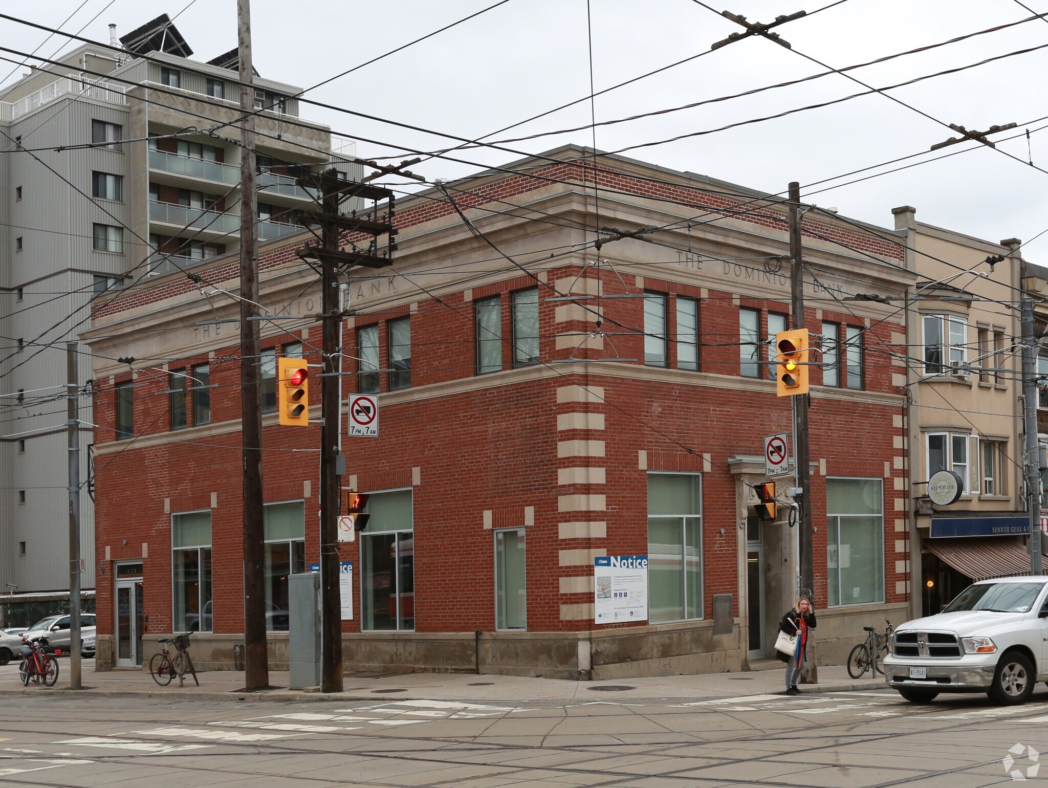 421 Roncesvalles Av, Toronto, ON for Rent