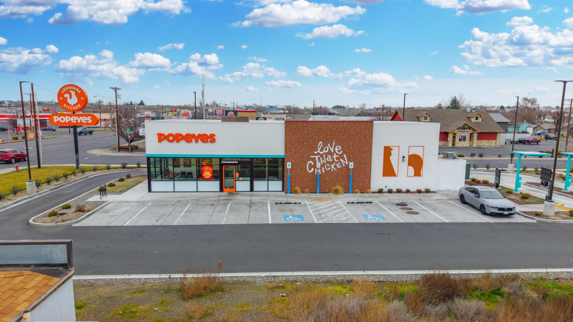 1680 N 1st Pl, Hermiston, OR for Sale