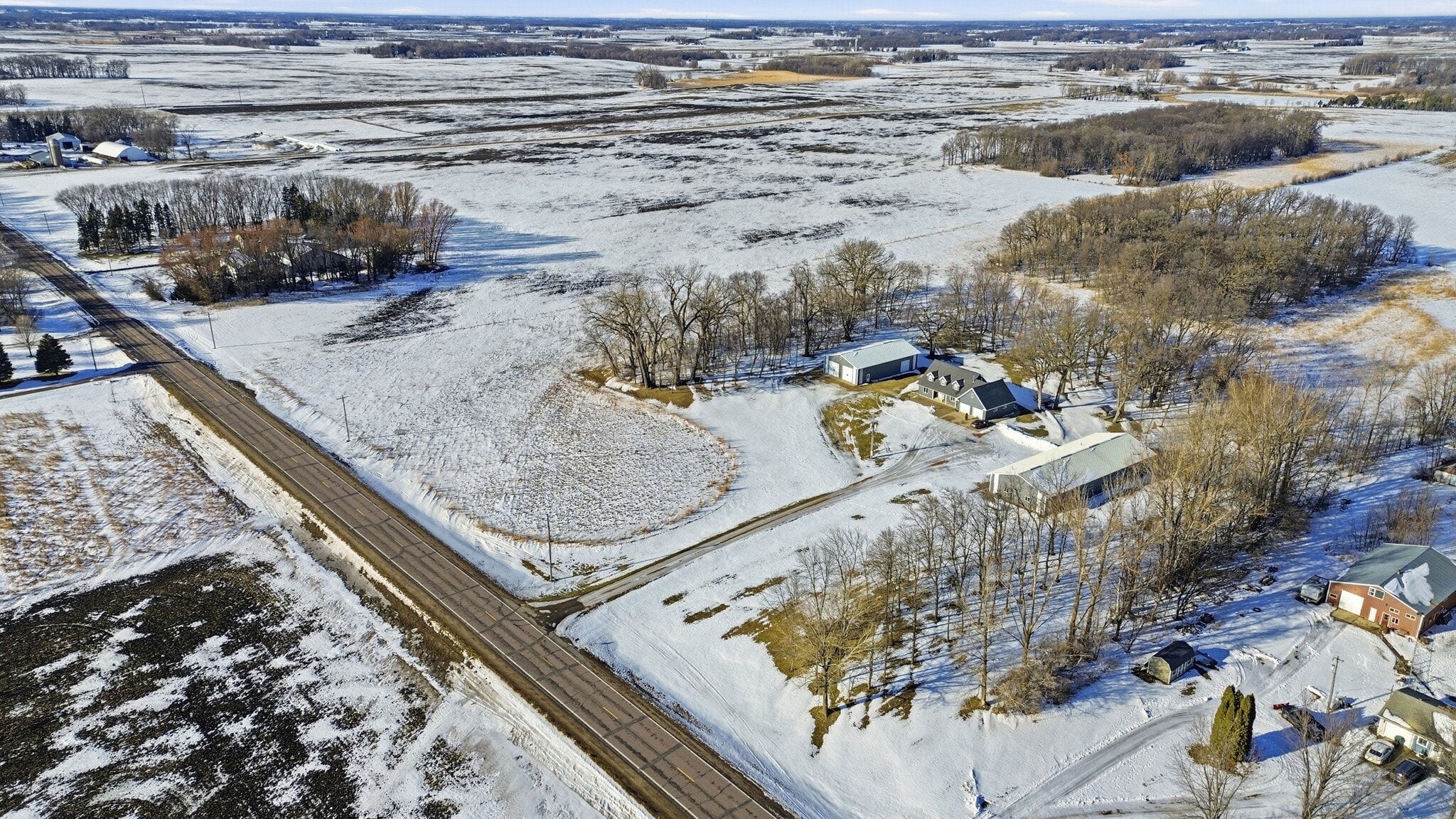 15652 200th St, Hutchinson, MN for Rent