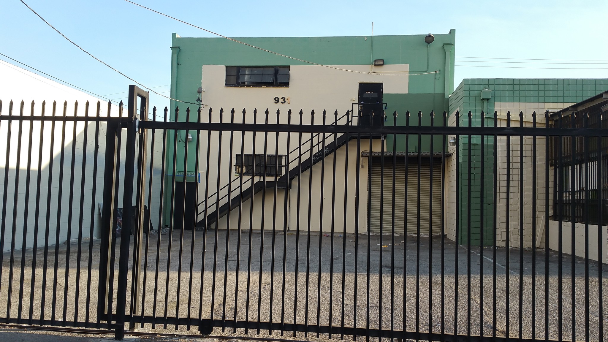 931 E 14th St, Los Angeles, CA for Rent