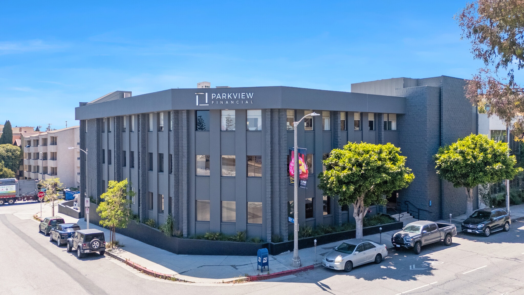 11440 San Vicente Blvd, Los Angeles, CA for Rent