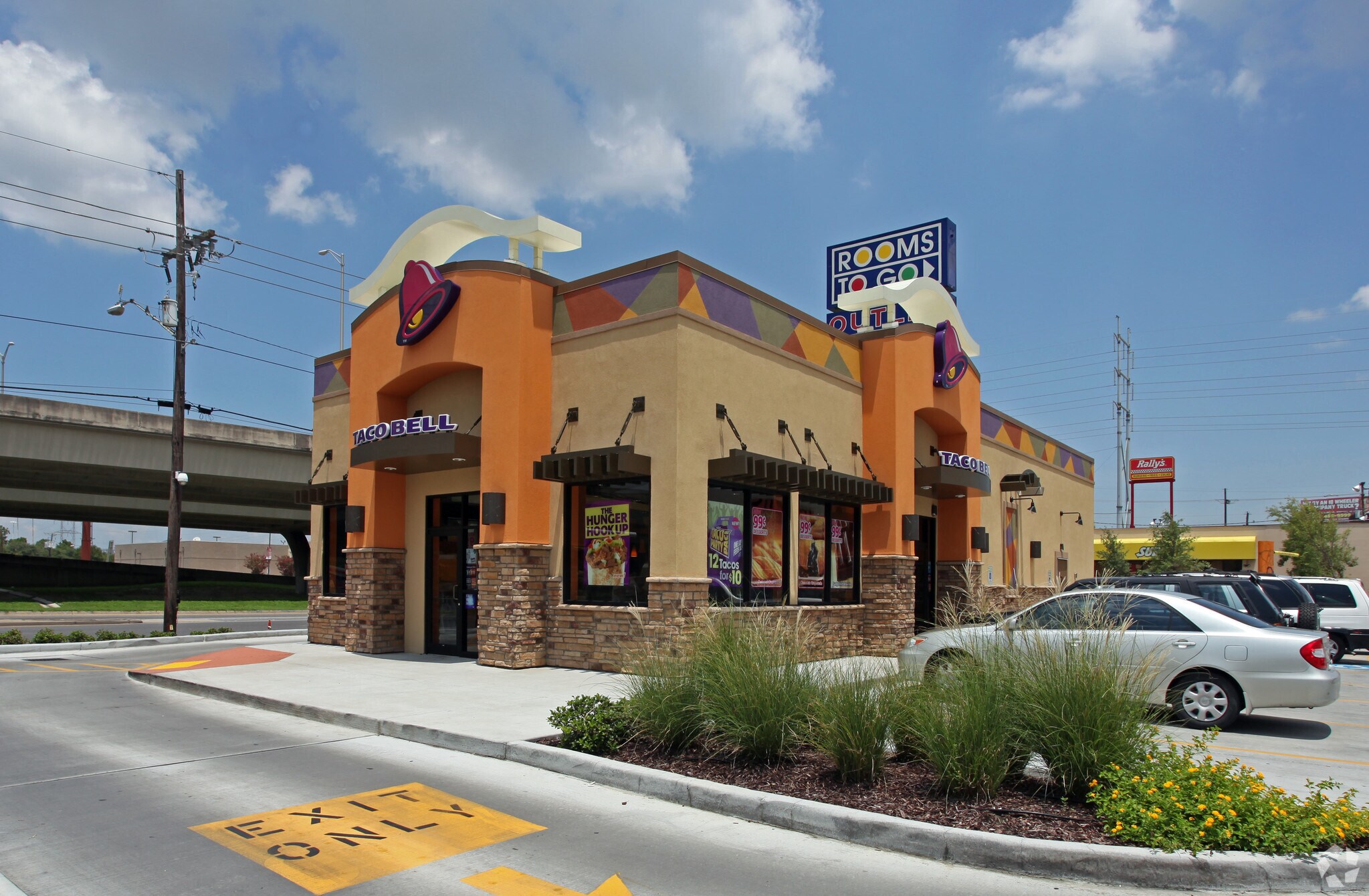 1062 Westbank Expy Gretna, LA 70053 Shopping Center Property for