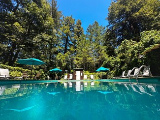 Redwoods River Resort