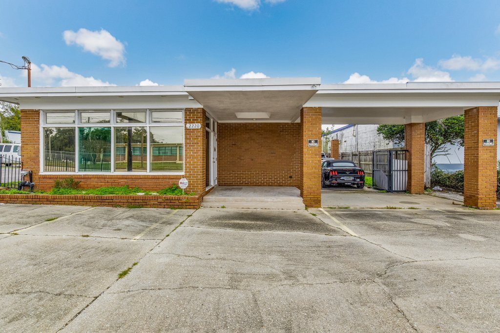 2220 N Palafox St, Pensacola, FL for Sale