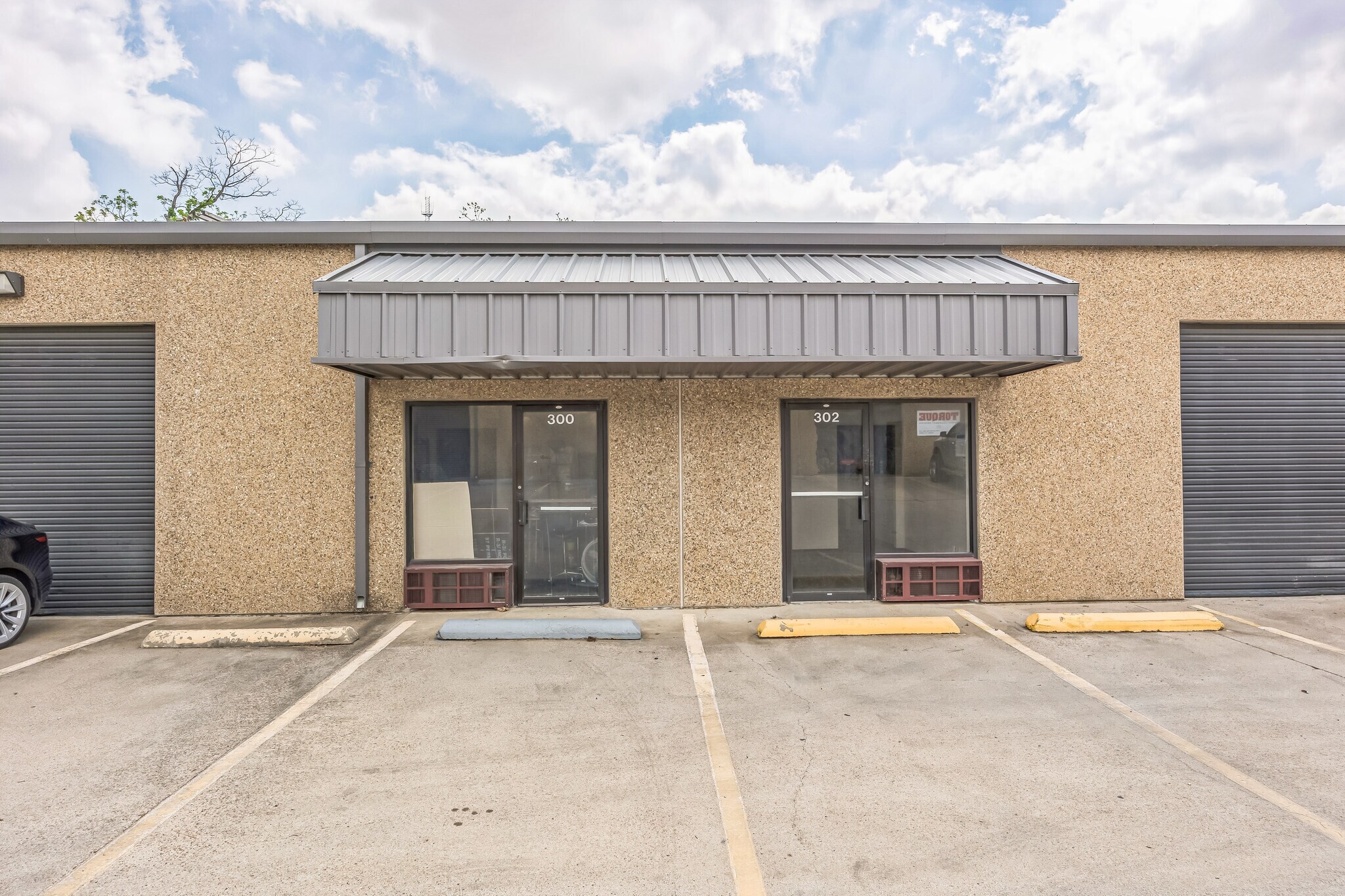 1000 Harrison Ave, Arlington, TX for Rent