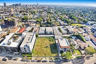 Los Angeles, CA Residential - 4820 Oakwood Ave