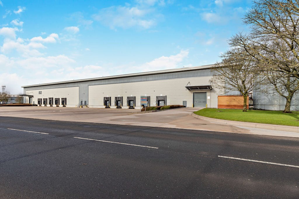 Mulberry, Heywood, LAN for Rent