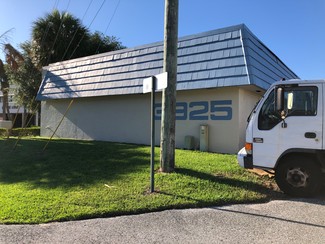 West Palm Beach, FL Warehouse - 3925 Investment Ln