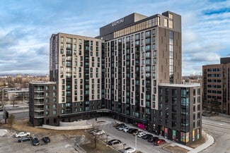 Ottawa, ON Retail - 2140 Baseline