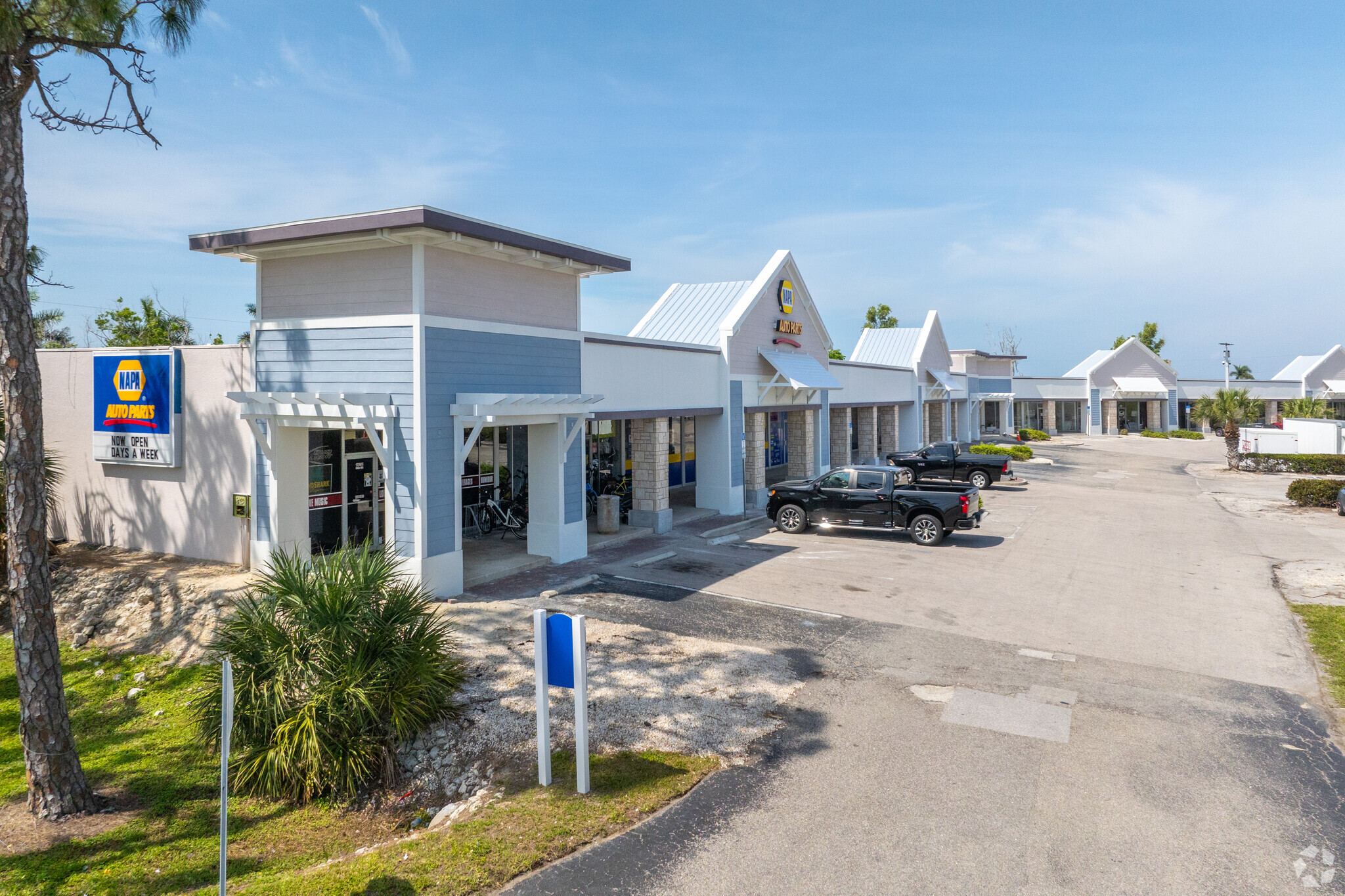 17274 San Carlos Blvd, Fort Myers, FL for Rent