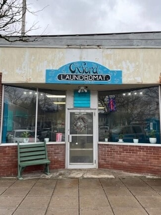 Oxford, NY Retail - 18 Lafayette Park