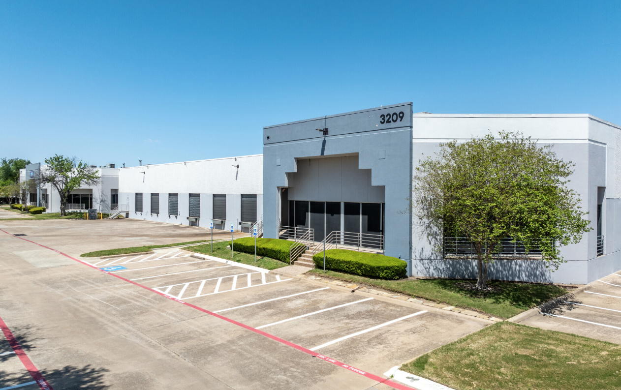 3209-3217 Wood Dr, Garland, TX for Rent