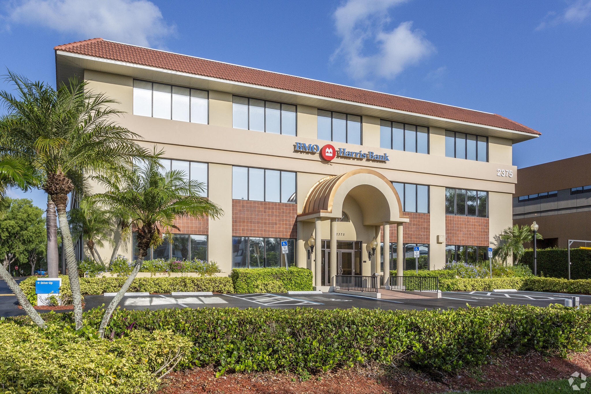 2375 Tamiami Trl N, Naples, FL for Sale