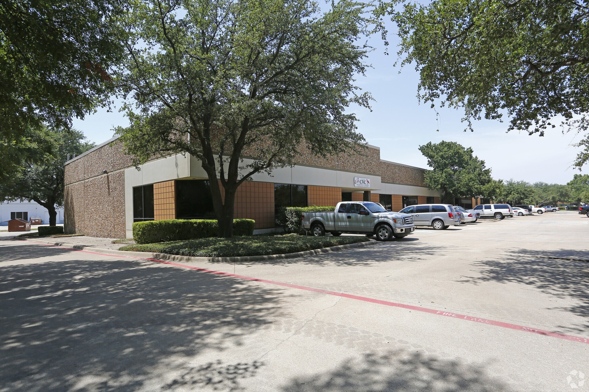 1800 N Glenville Dr, Richardson, TX for Rent