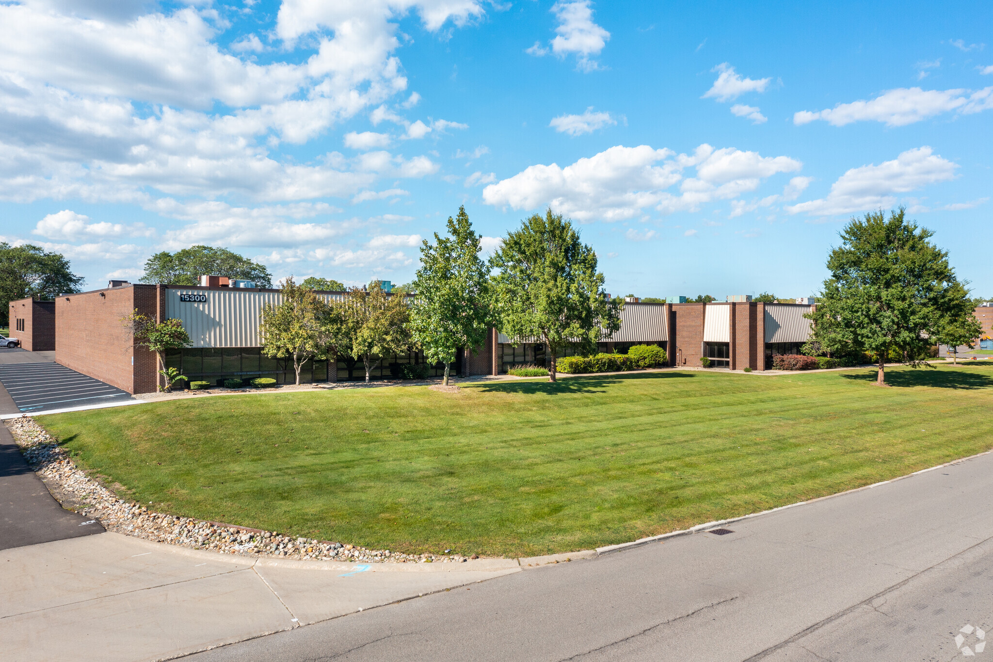 15300 Rotunda Dr, Dearborn, MI for Rent
